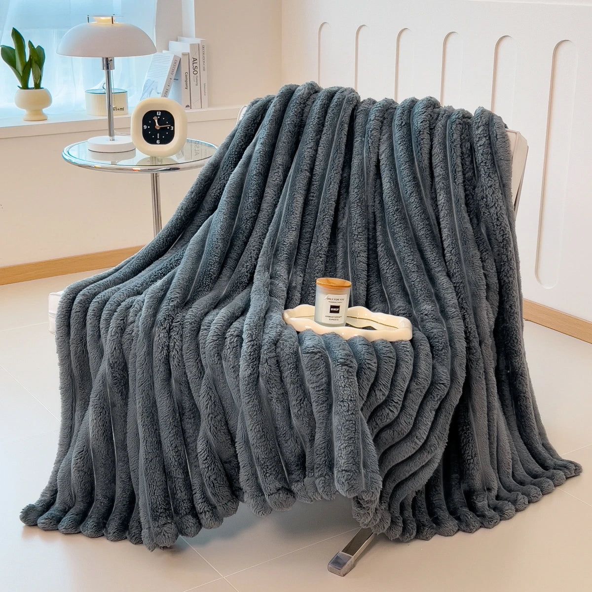 Einfarbige verdickte, breit gestreifte multifunktionale Decke, verwendbar als Bettlaken, Tagesdecke, Nickerchen-Decke, Haustierdecke