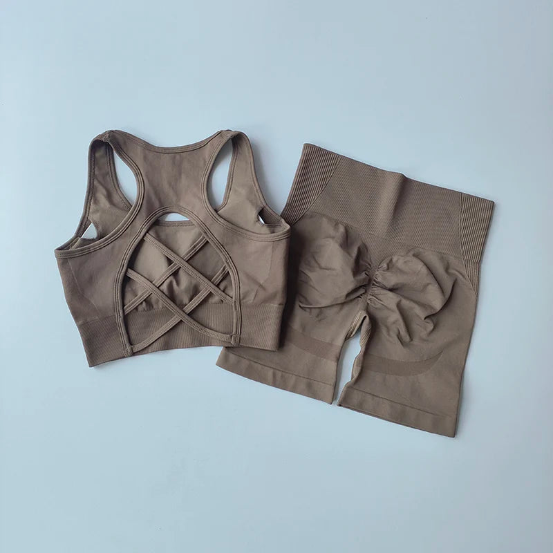 Women's Seamless Yoga Set | Sexy Sport Bra & High Waist Shorts
