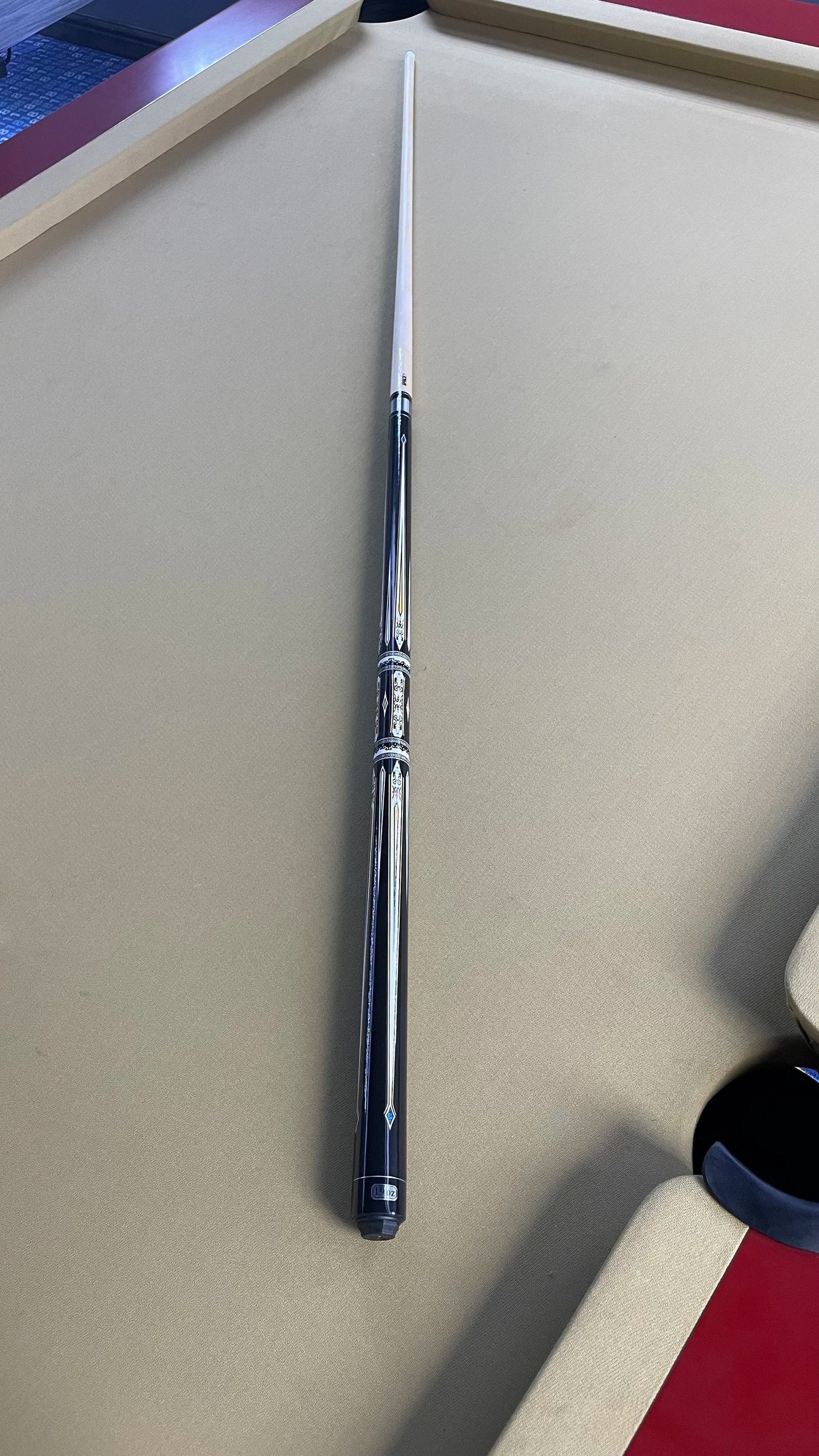Pro 13mm Maple Pool Cue – Carom Billiard Stick