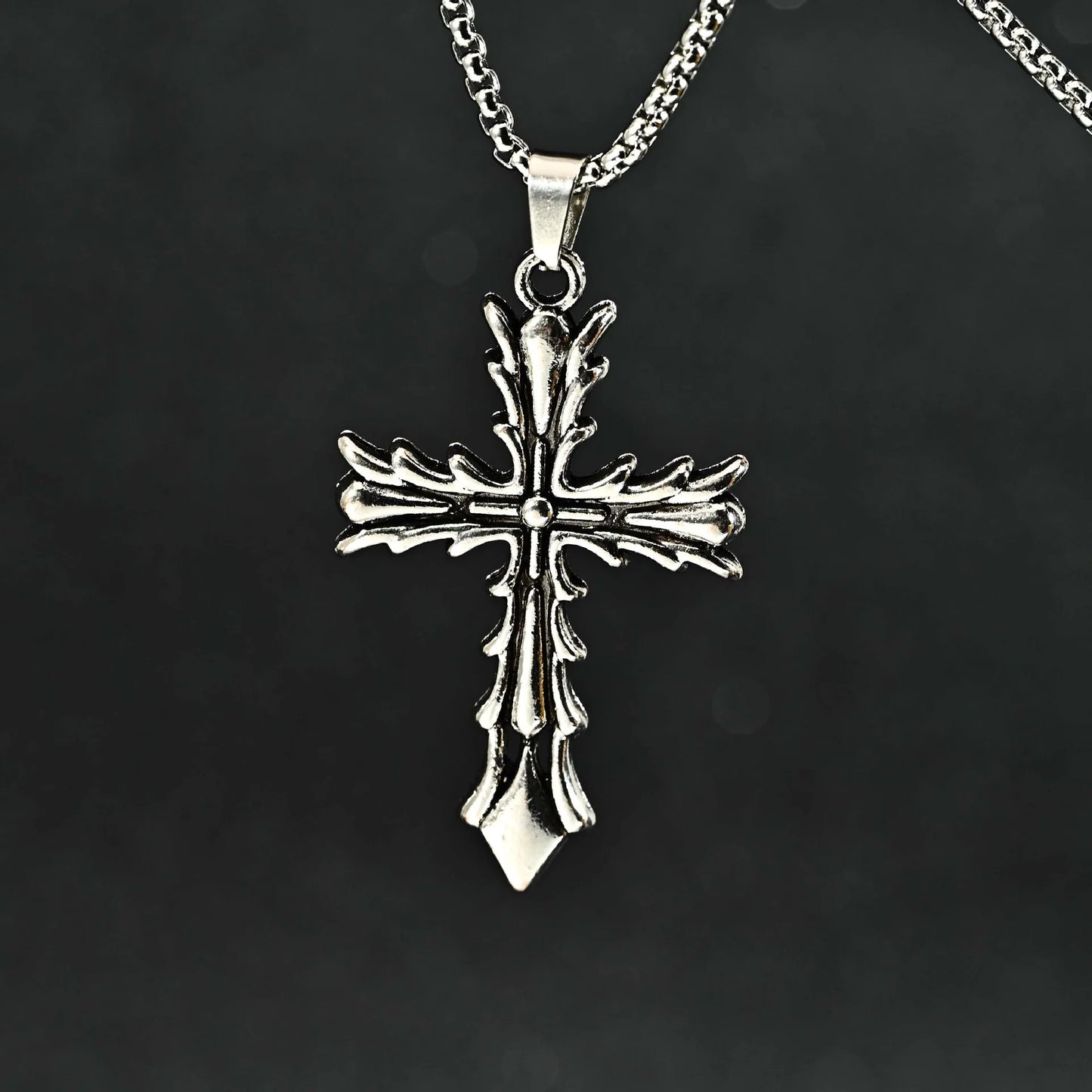European And American Fashion Personality Retro Gothic Cross Necklace For Men And Women Street Hip-Hop Trendsetters Versatile Pe