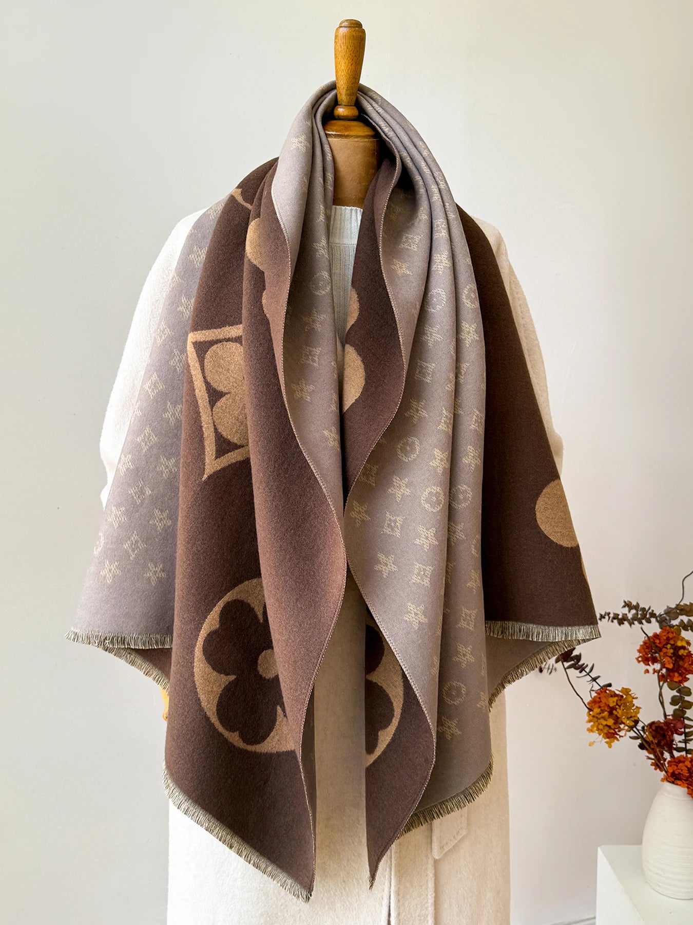 Women's Autumn Winter Faux Cashmere Shawl Warm Jacquard Scarf Versatile Blanket Use Neck Protection New Style