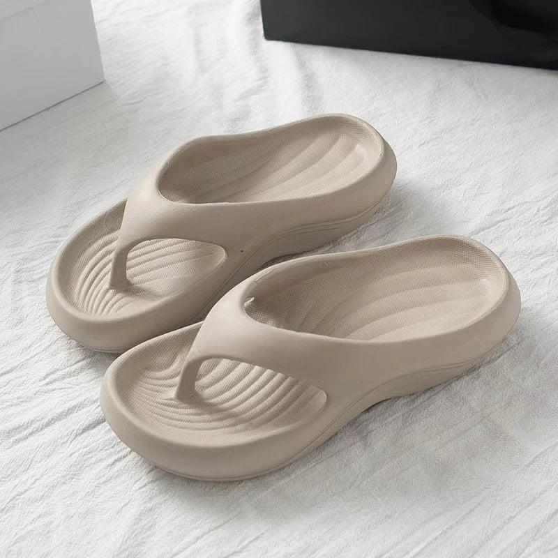 Damen stylische EVA Flip-Flops Bequem Weich Rutschfest Geruchsneutral Modisch Vielseitig für Strand Sommer Freizeit Strandschuhe