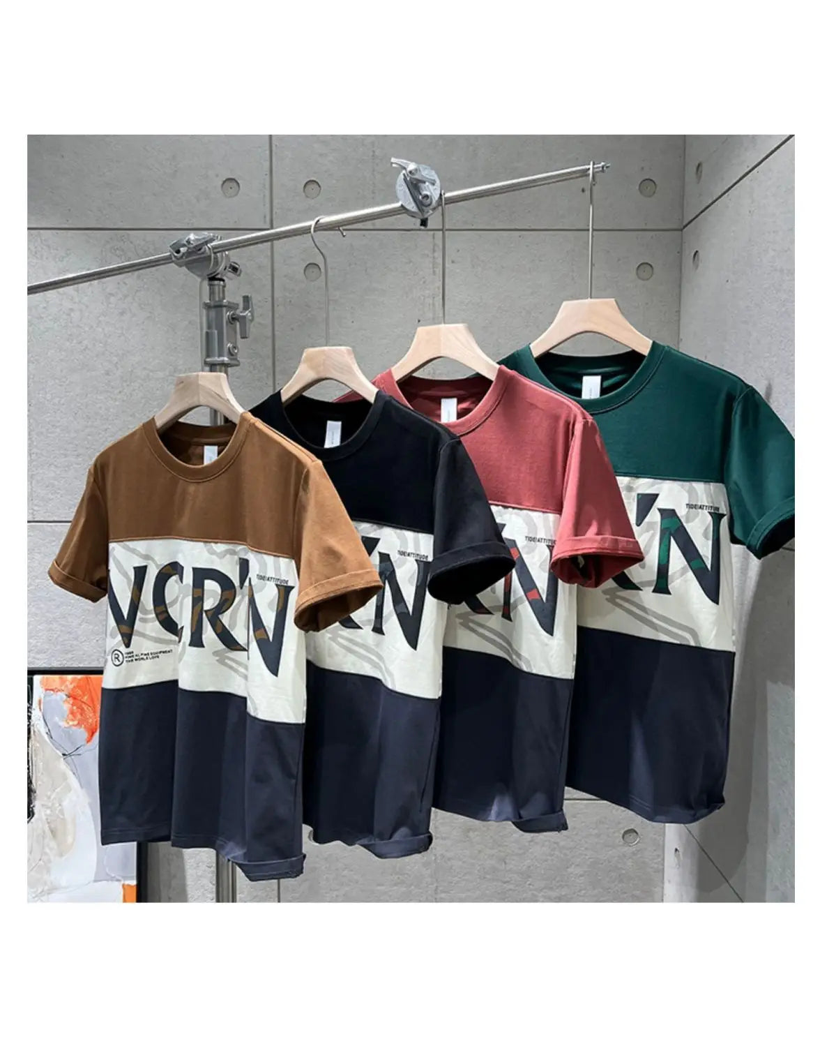 Men's Contrast Print Short Sleeve T-Shirt – Trendy