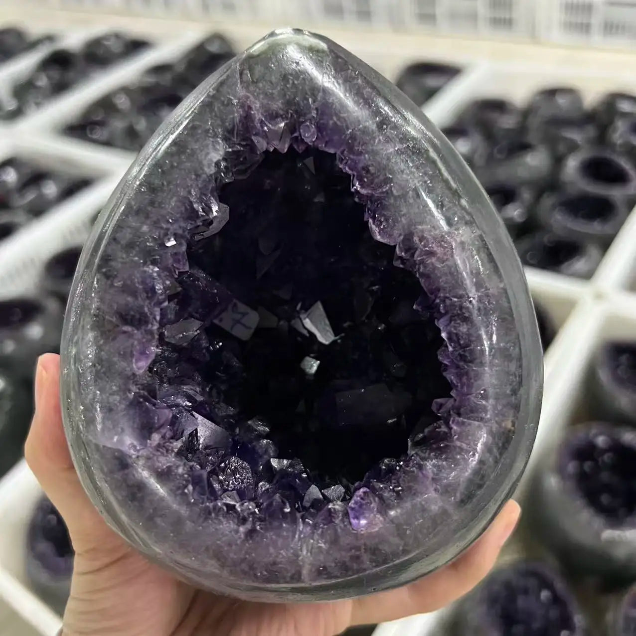 Natural amethyst dinosaur egg quartz crystal cave specimen treatment spiritual energy