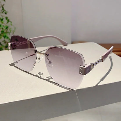 Unisex Sunglasses 2025 New Borderless Metal Chain Simple Fashionable Cool Versatile Luxury Brand High Quality Popular Sunglasses