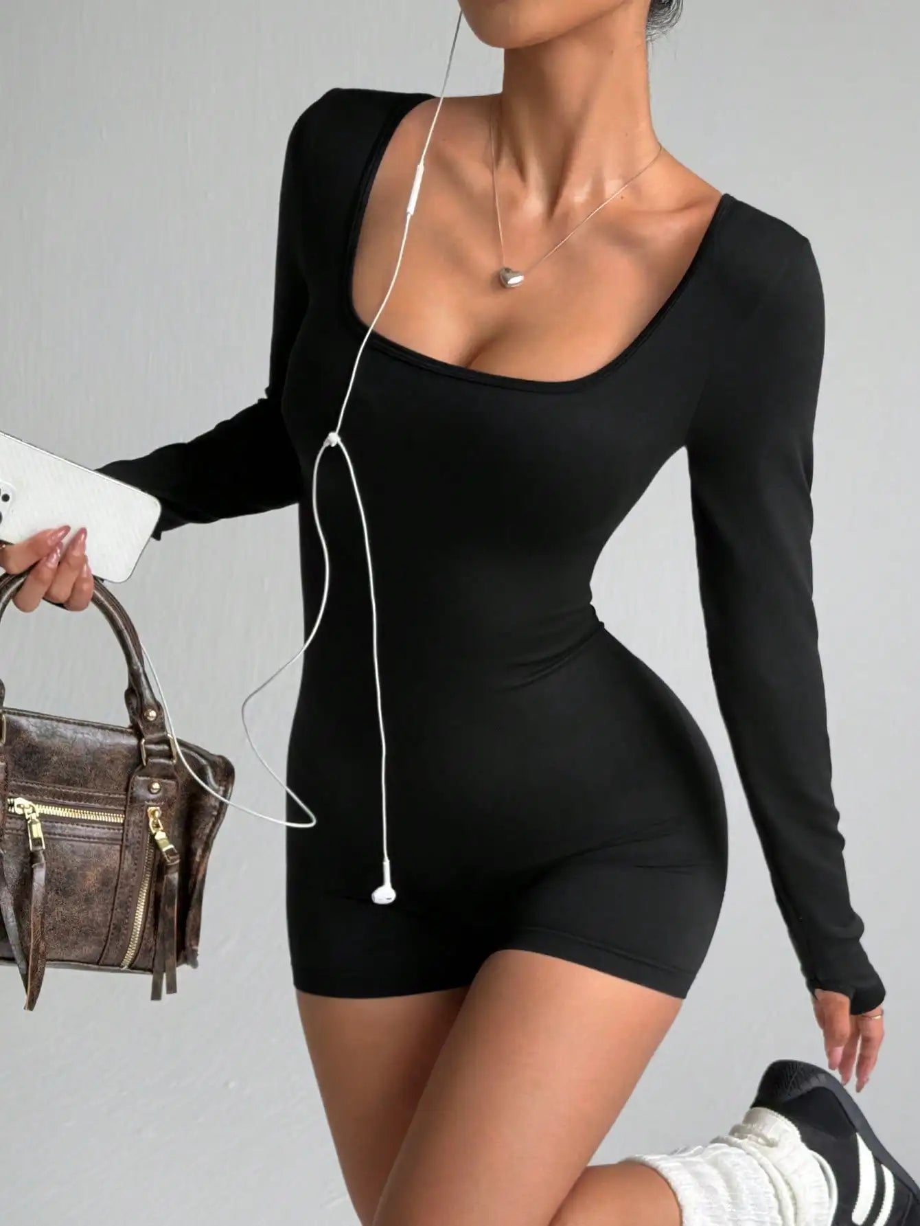 Damen Einteiliger Langarm-Yoga-Anzug mit Rückenausschnitt | Hüftstraffende Activewear